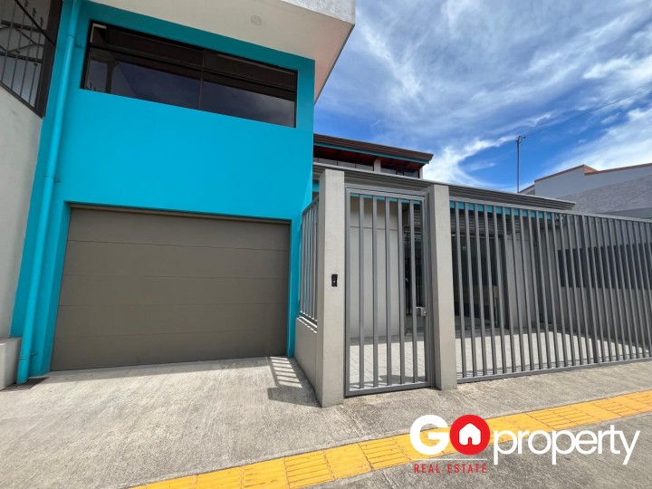 Venta Local Comercial frente a calle principal  - Taras